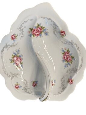 Vintage Royal Albert Tranquility Leaf Shape Dish England Bone China